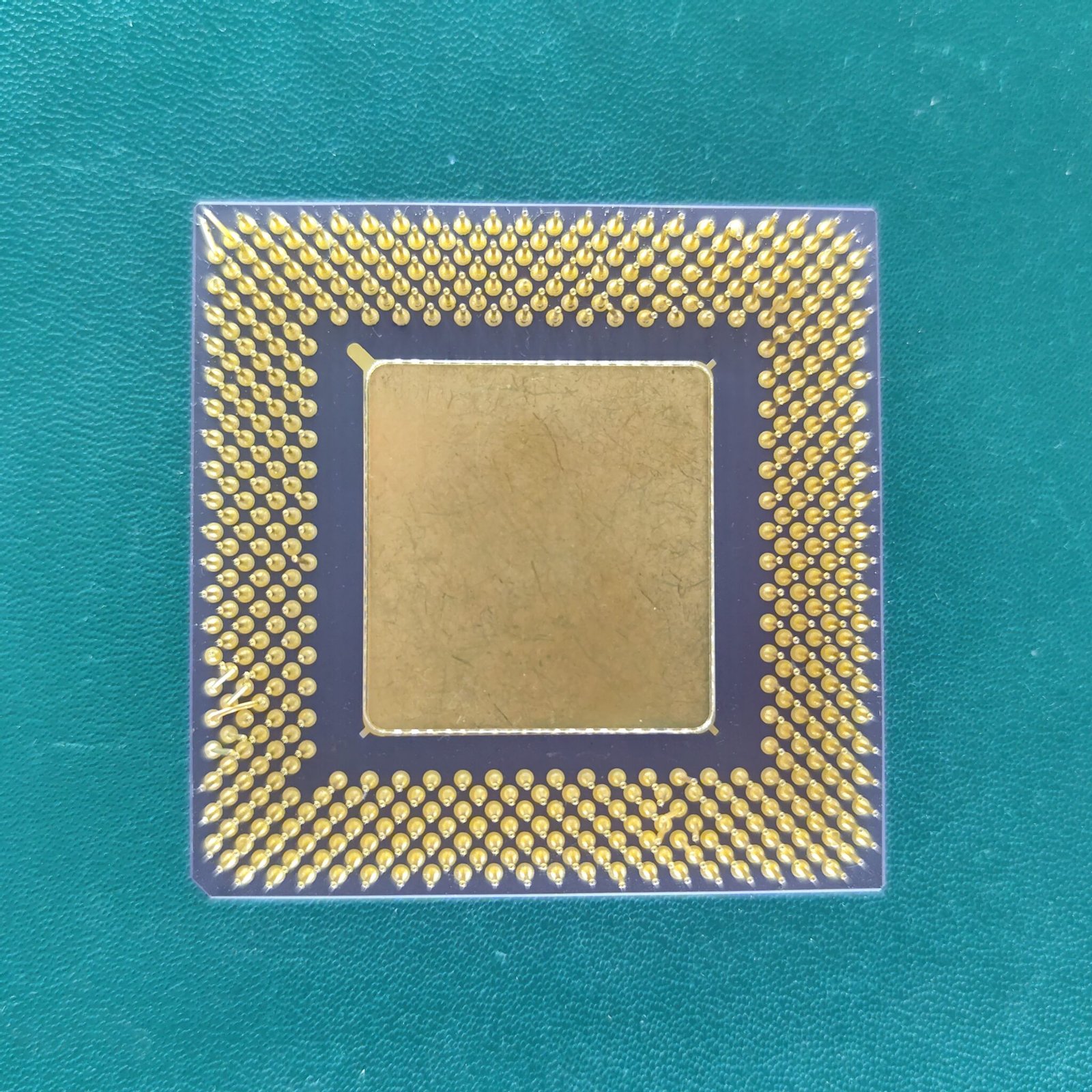 DEC Digital Semiconductor 1996 JD3506 Vintage Ceramic CPU