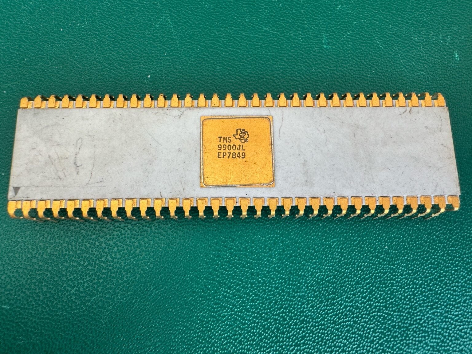 Texas Instruments TMS9900 vintage CPU with gold pins