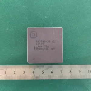 Intel A82385-25 (C) Vintage Ceramic CPU for gold scrap recovery