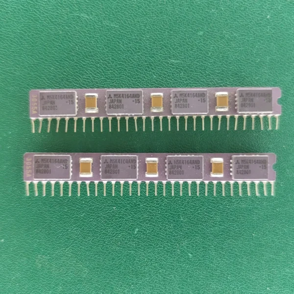 2 PCS Japan RAM Vintage Ceramic CPU chips for scrap gold recovery