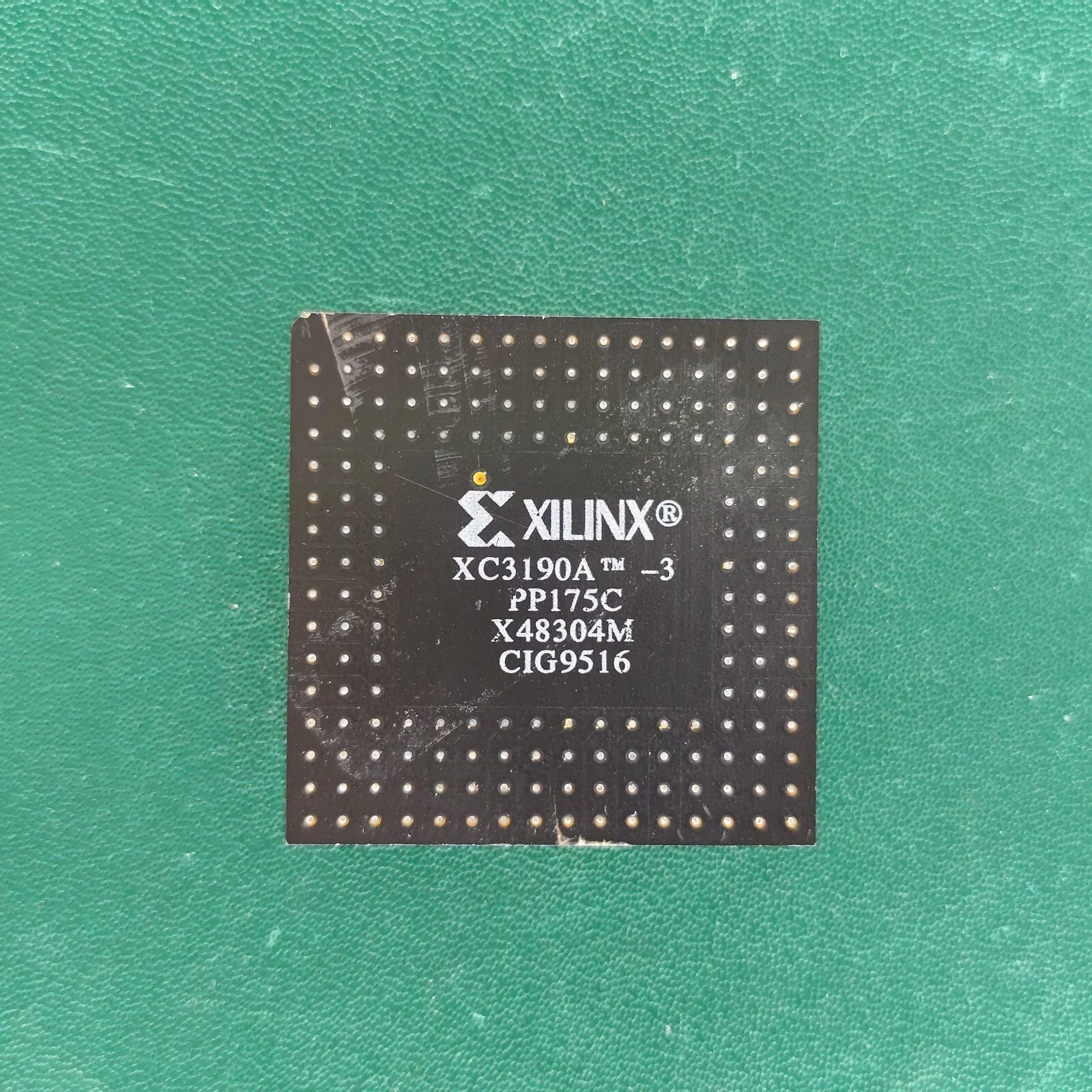 image_3 Xilinx XC3190A Vintage FPGA Rare Collectible Programmable Logic Chip