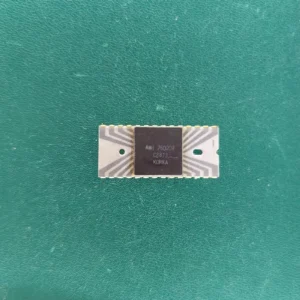 AMI 7602DR Vintage Ceramic DIP IC (1987)