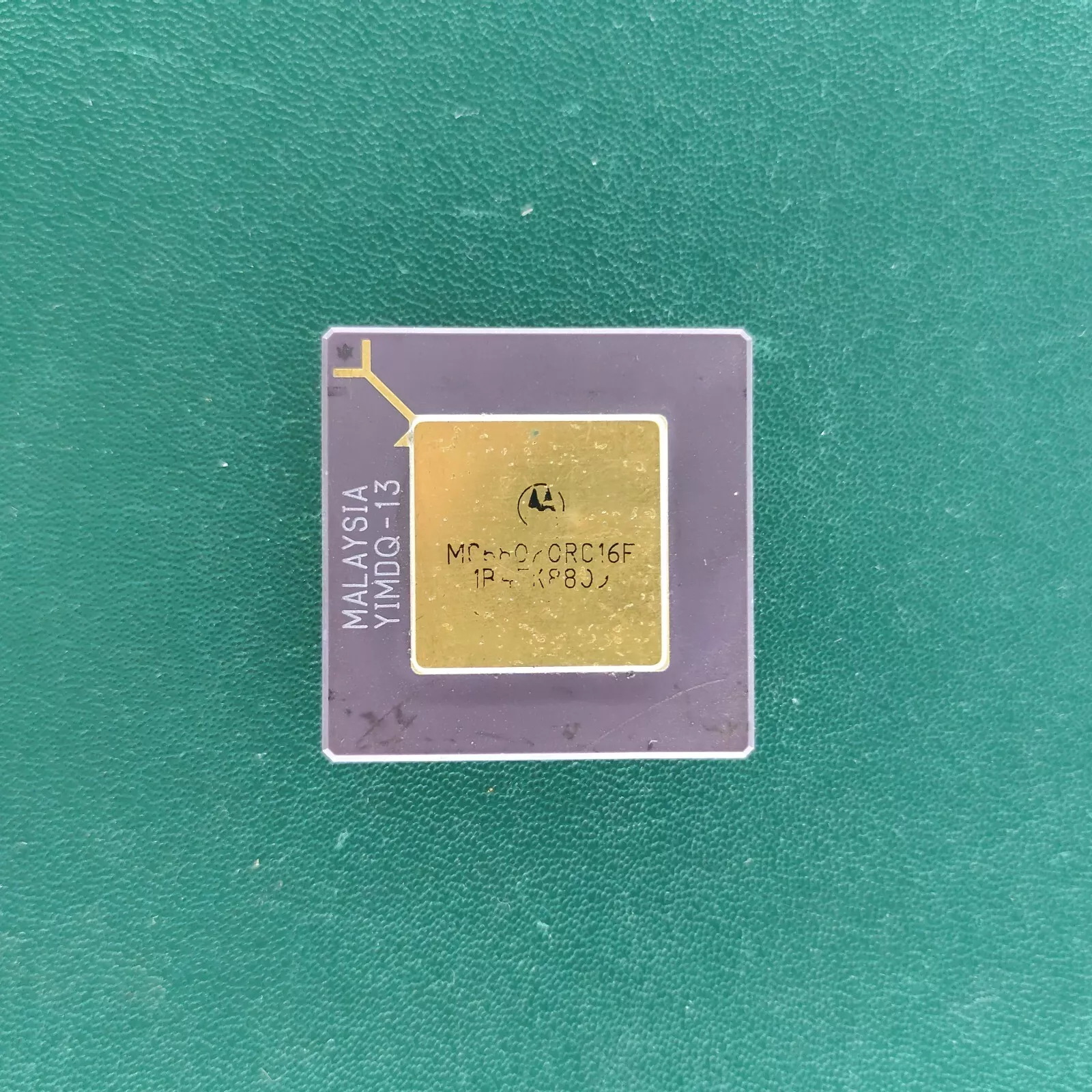 image_3 Motorola MC68020RC16F Vintage 16 MHz 32-Bit Ceramic Gold Cap Microprocessor