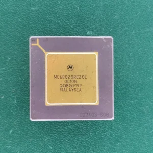 Motorola MC6802ORC20E Vintage 8-Bit Microprocessor Ceramic PGA Gold Cap