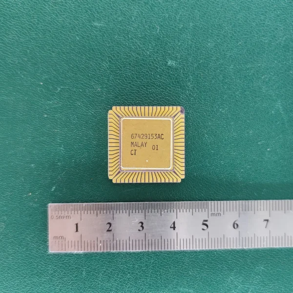 Intel R80286-10 Vintage Purple Ceramic 80286 CPU – Collectible Processor