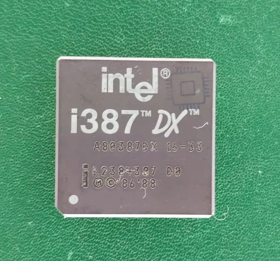 image_9 Intel i387DX 80387 Math Coprocessor – Vintage Ceramic PGA FPU for 386DX