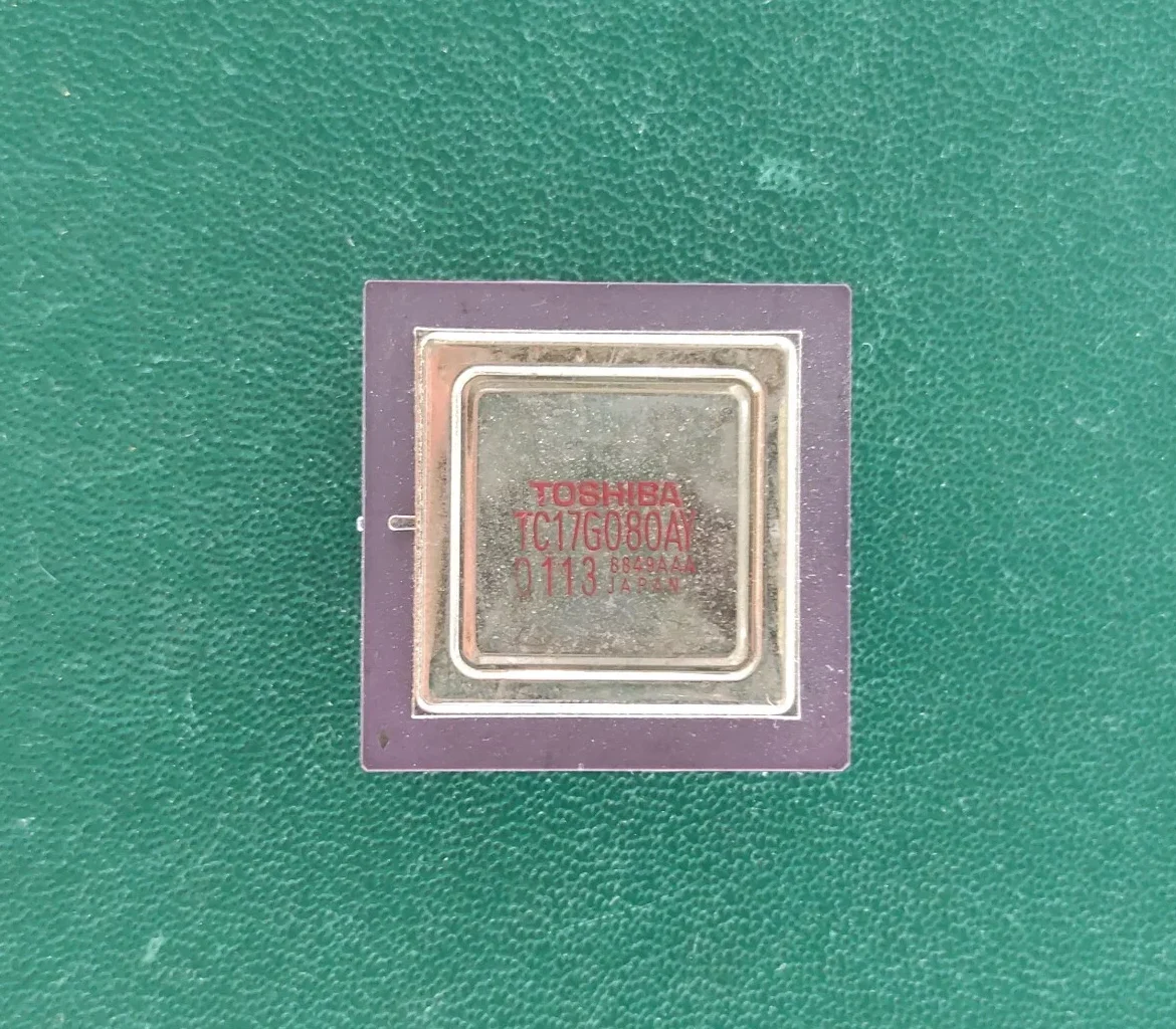 image_2 Toshiba TC17G080A Vintage Ceramic PGA ASIC IC (1990s)