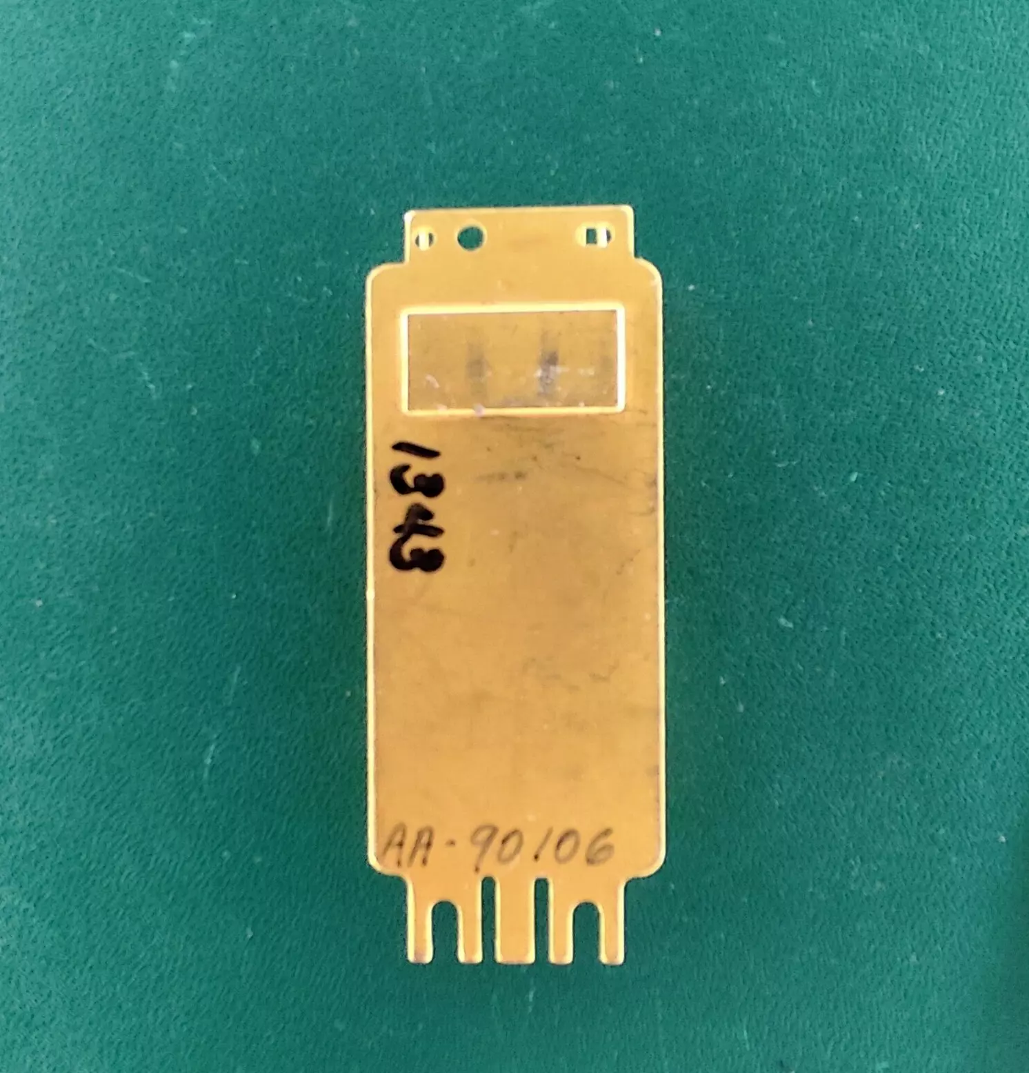 image_3 Vintage Hybrid IC AA-90106 Gold-Plated Ceramic Power Module (1990s)