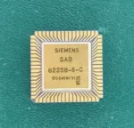 Siemens SAB 82258-6-C Vintage Ceramic Gold Cap IC (1985)