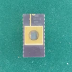 GTE CM7792 vintage ceramic DIP IC with gold lid and die window