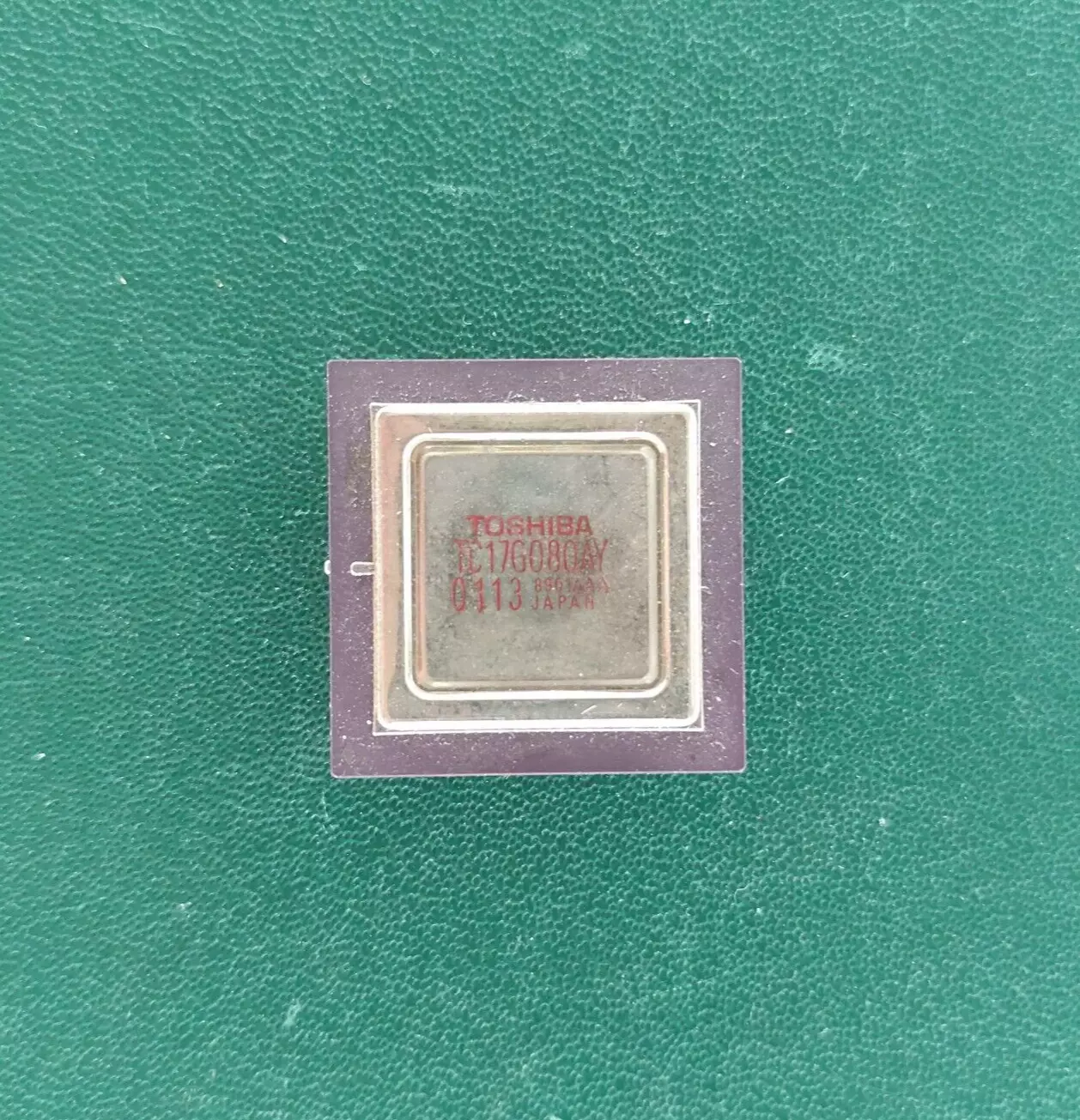 image_7 Toshiba TC17G008AY Vintage Ceramic IC (2001, Japan)