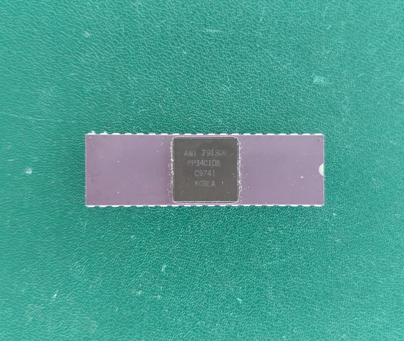 image_2 AMI 79130DE vintage integrated circuit ceramic DIP rare collectible IC
