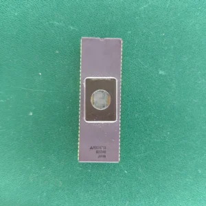 Mitsubishi M50747ES vintage EPROM microcontroller ceramic DIP with window Japan