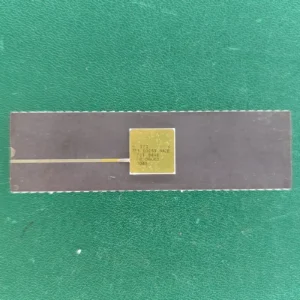 71150253 AACE ceramic IC with gold top and ruler for size measurement