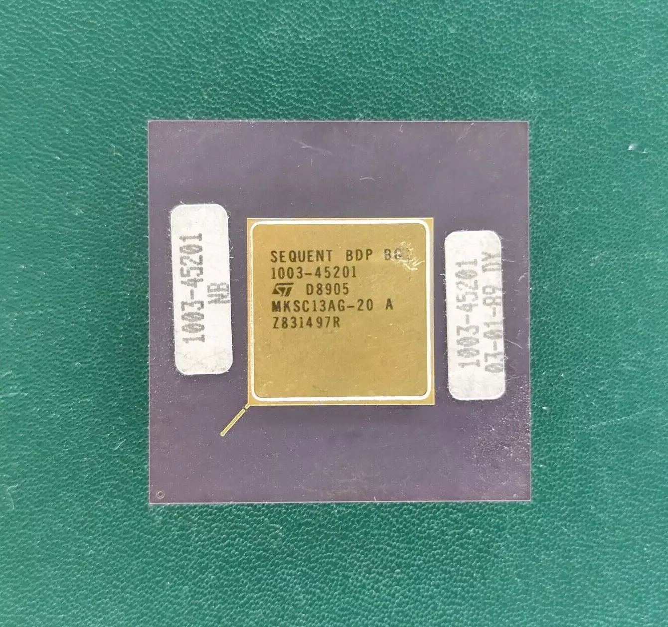 image_2 Sequent BDP 1003-45201 ST ceramic CPU with gold top on green background