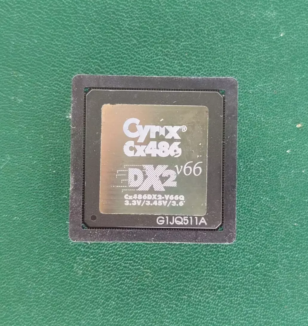 image_2 Cyrix Cx486 DX2-66 ceramic processor on green background