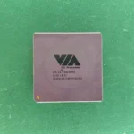 VIA C3 800MHz ceramic processor on green background