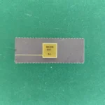 Philips N8X305I microcontroller ceramic gold DIP vintage IC 1983